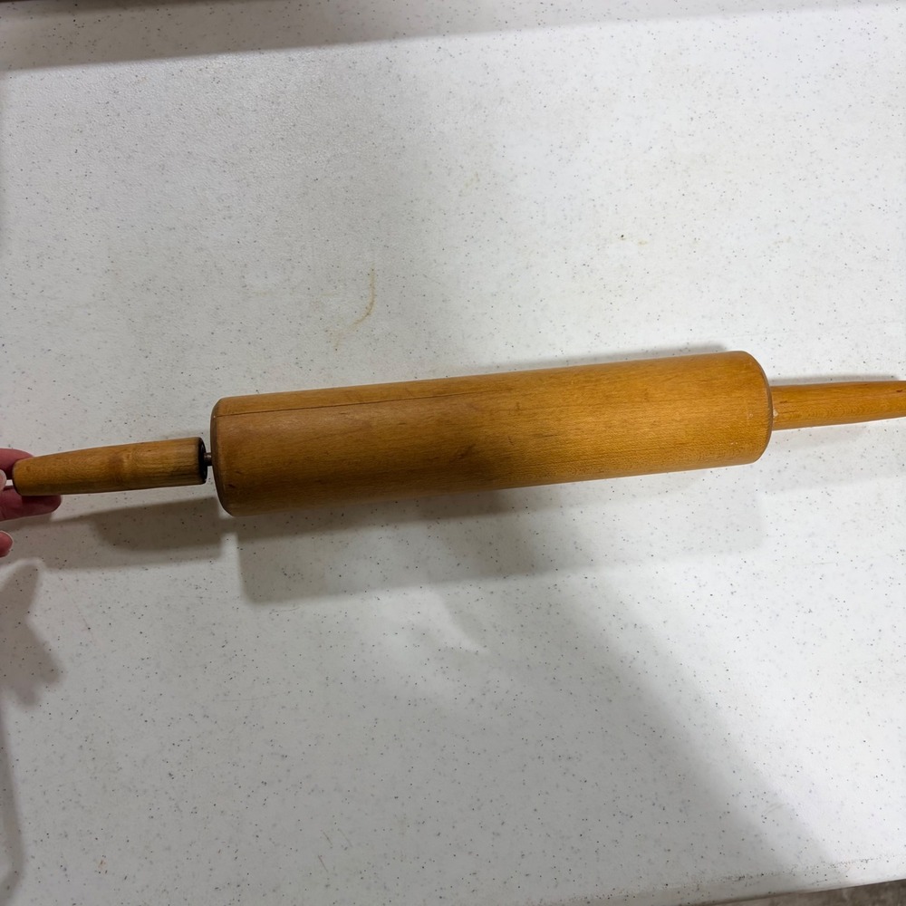 Vintage Wooden Rolling Pin 9.5 Inch Barrel Natural Brown